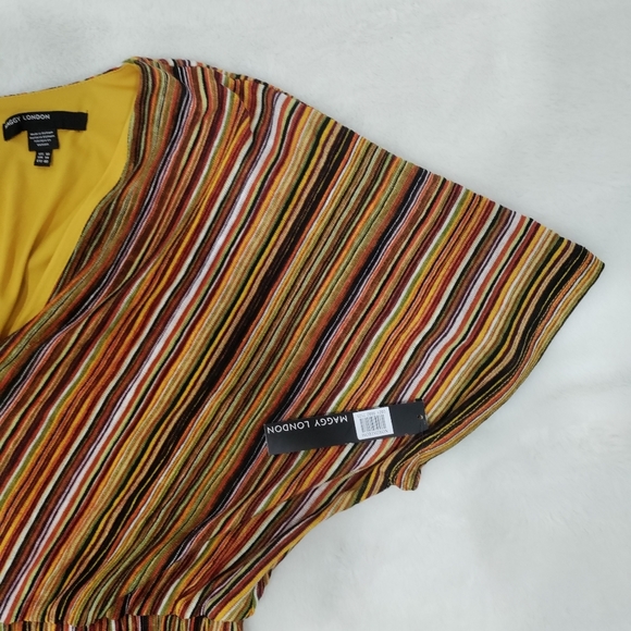 Maggy London | Women's Stripe Dolman SLV Elastic Waist - Picture 6 of 8